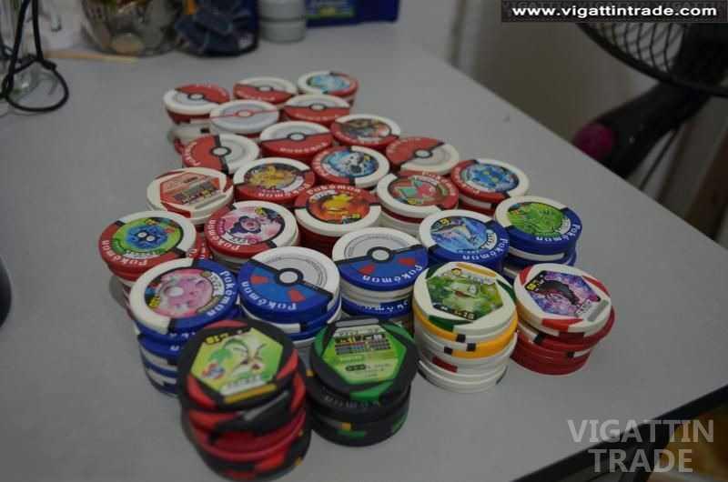 260 Pokemon Battrio Chips with 38 Holo Chips Vigattin Trade