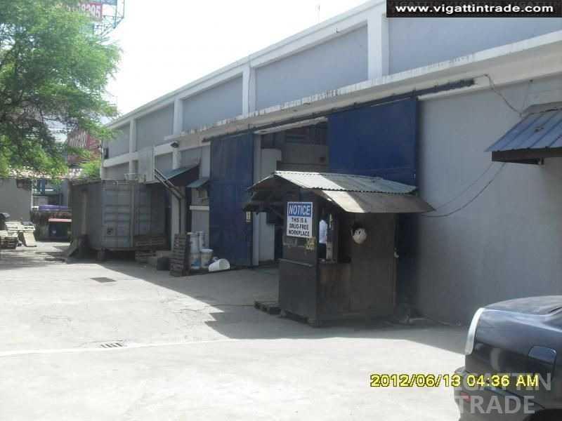 Warehouse/office for rent along west service road Vigattin Trade