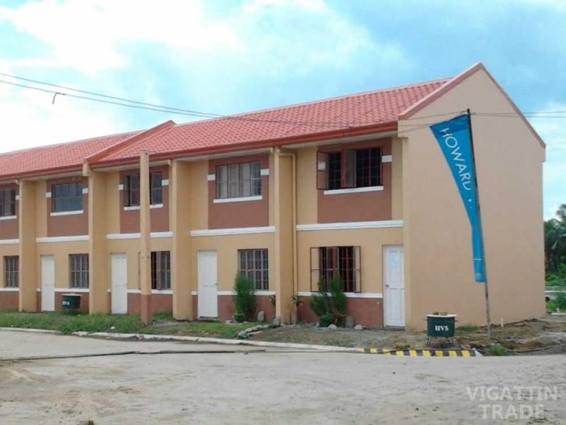 Howard Village Sta Rosa City End Unit Vigattin Trade