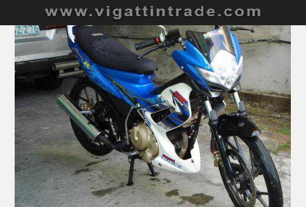 Suzuki raider deals 150 old model