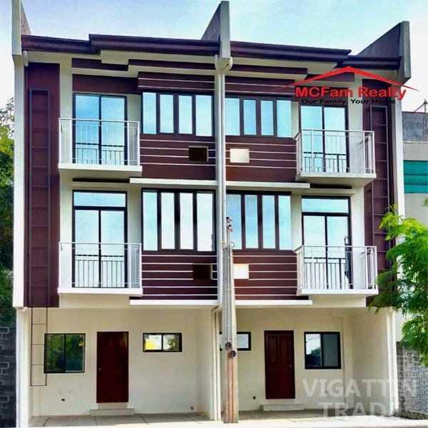 House and Lot in Valenzuela City Dulalia Homes Karuhatan 5 Bedrooms