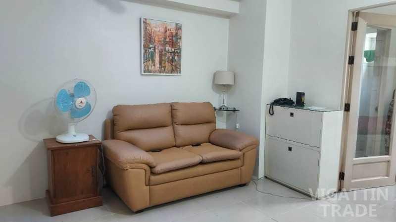 Pasay 1 bedroom with parking for sale near Libertad and Mall of Asia